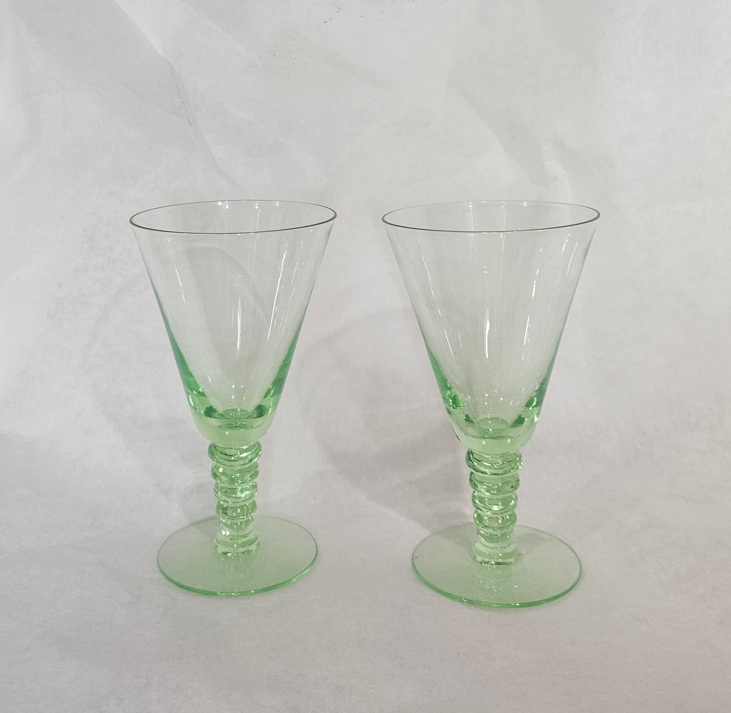 URANIUM WINE GLASSES | SET OF FOUR