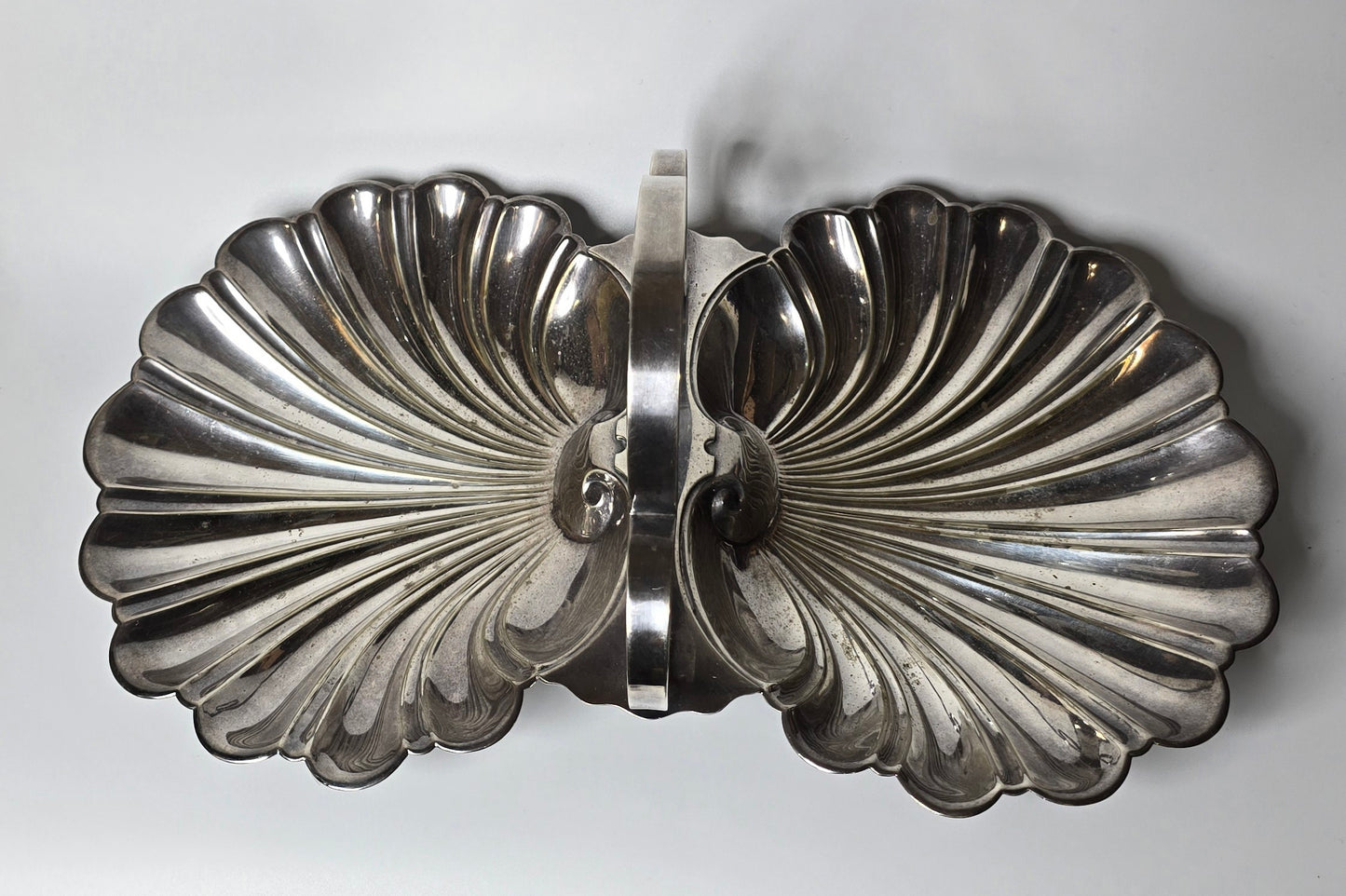 SHELL BASKET | HARDY BROTHERS