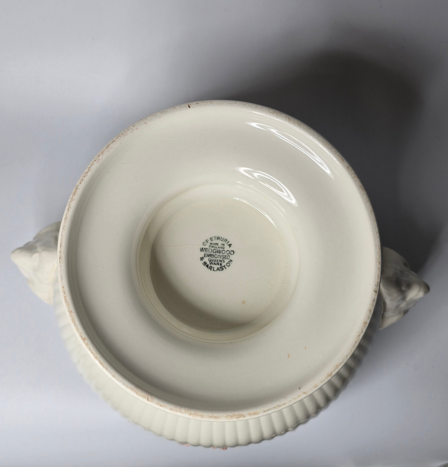 WEDGEWOOD OF ETRURIA & BARLASTON| QUEENS WARE COMPORT