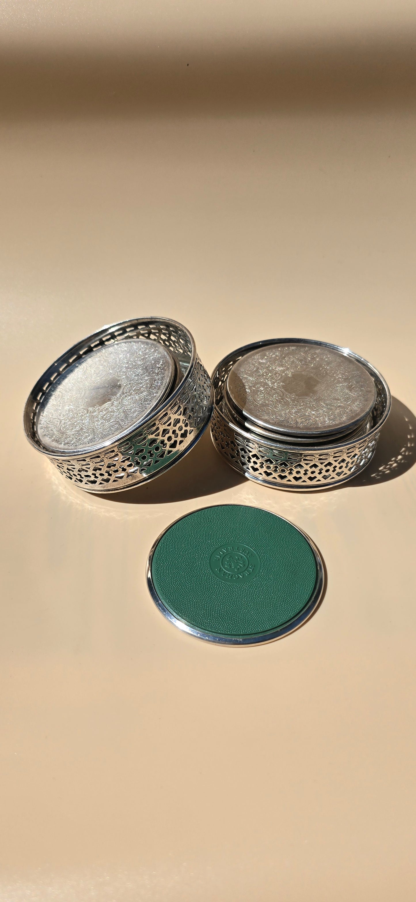 COASTERS