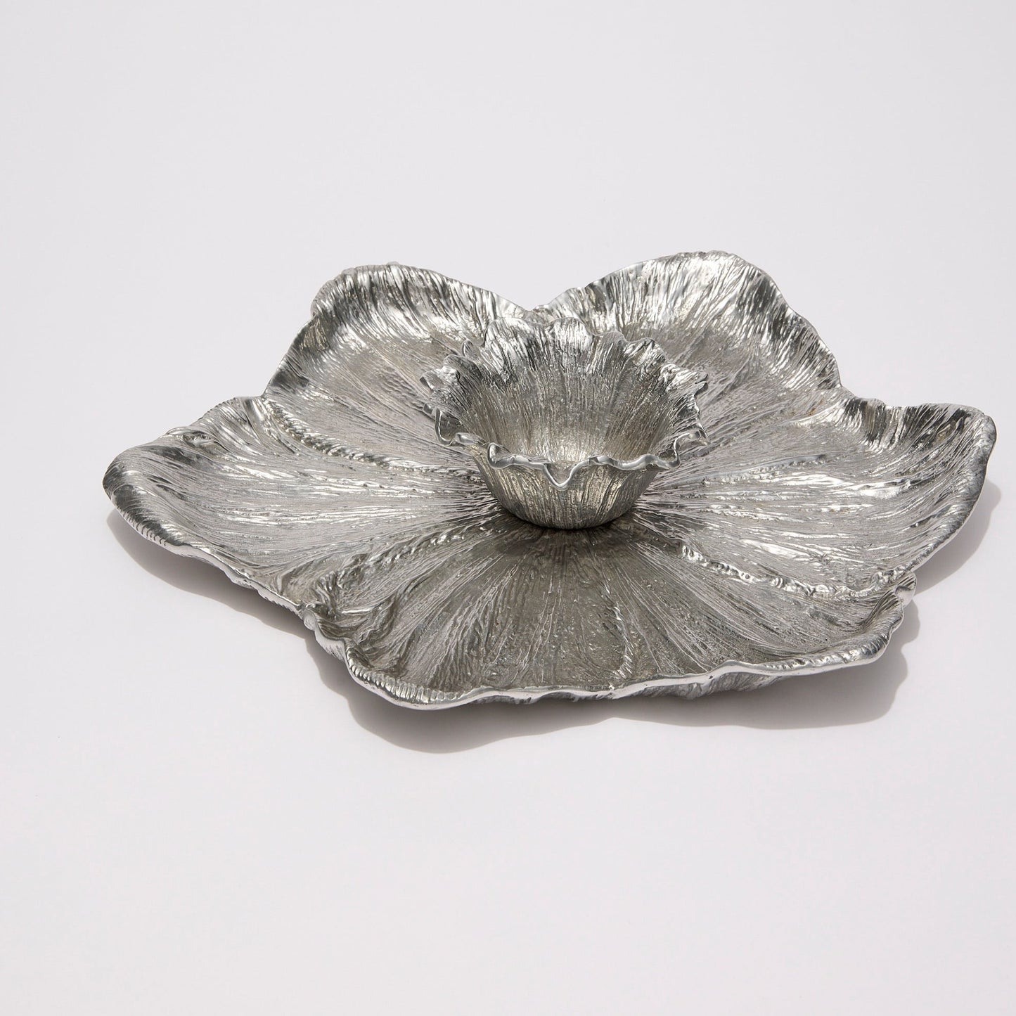 MICHAEL ARAM | DAFFODIL
