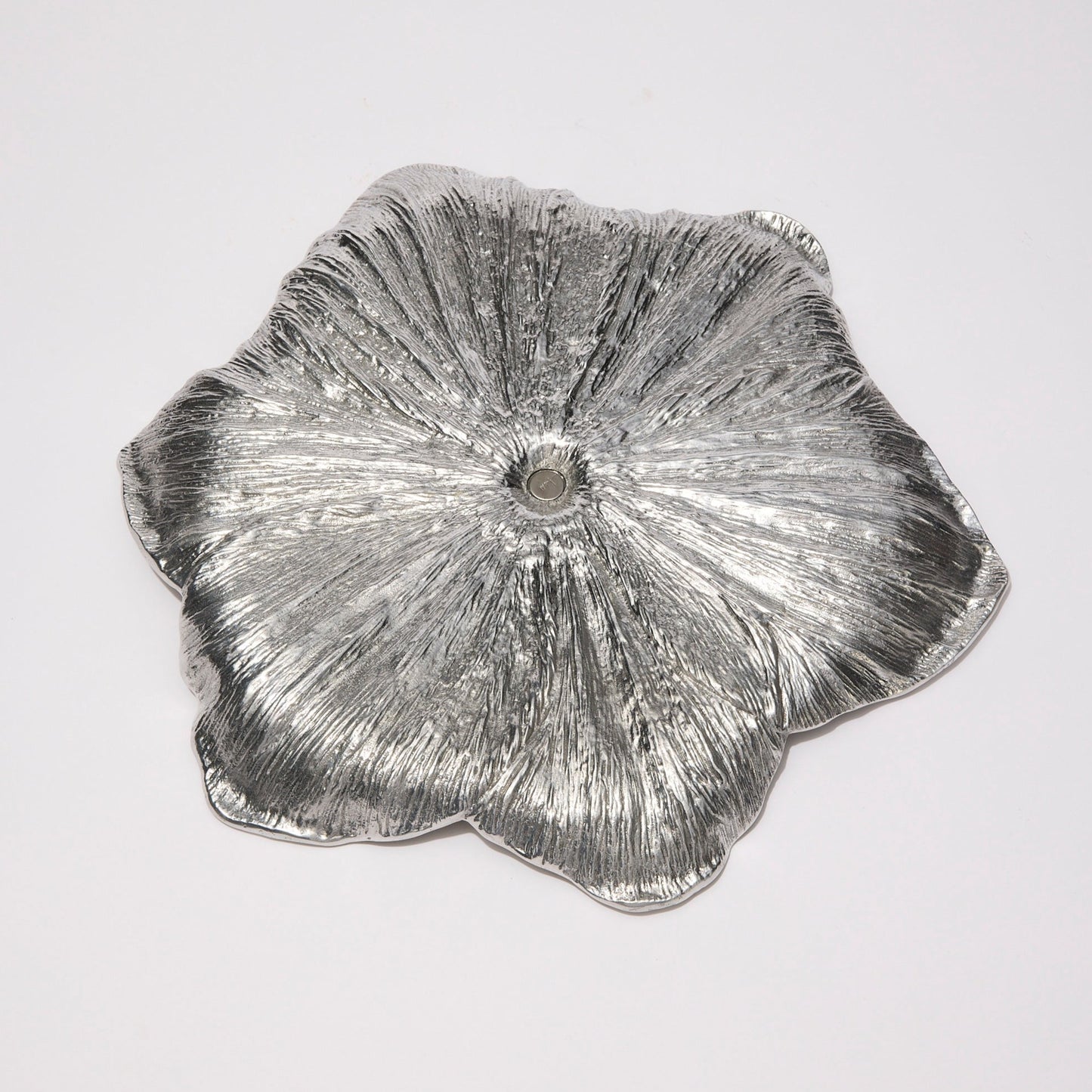 MICHAEL ARAM | DAFFODIL