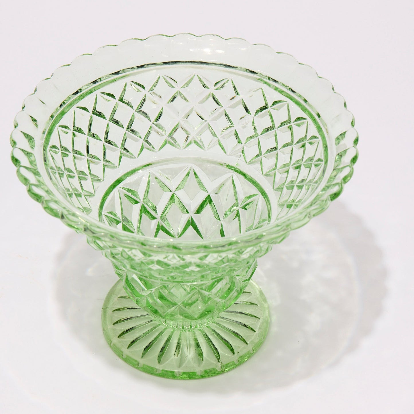DEPRESSION GLASS | VASE