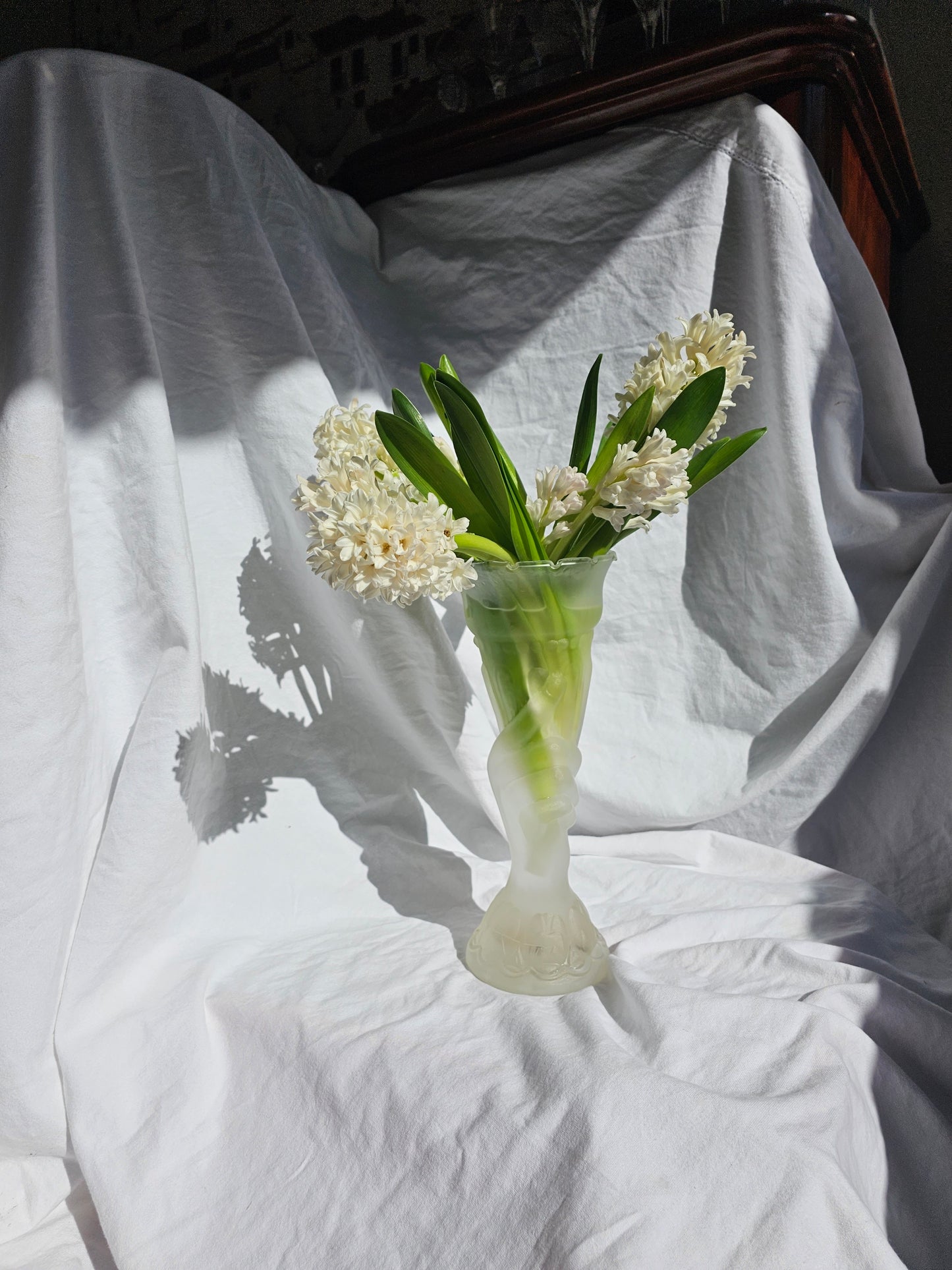VICTORIAN STYLE FROSTED GLASS VASE
