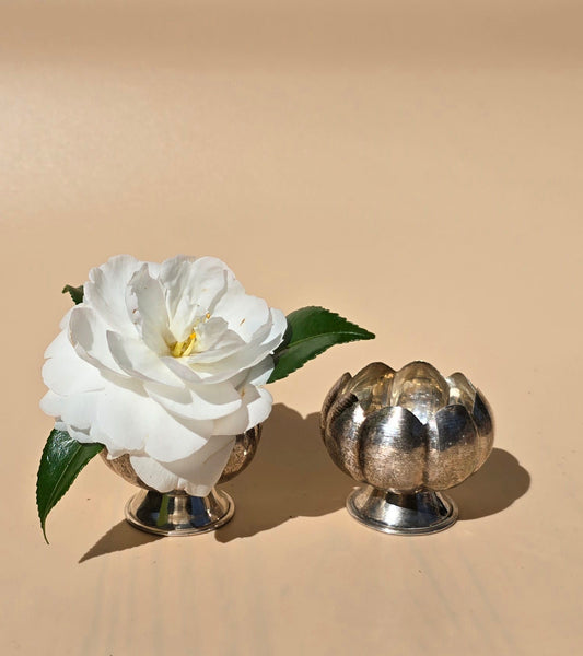 BUD VASES